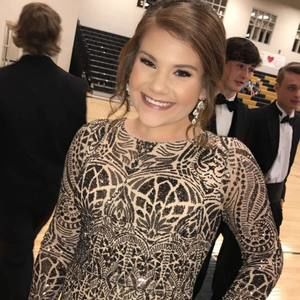 Meet your Posher, Alexandra